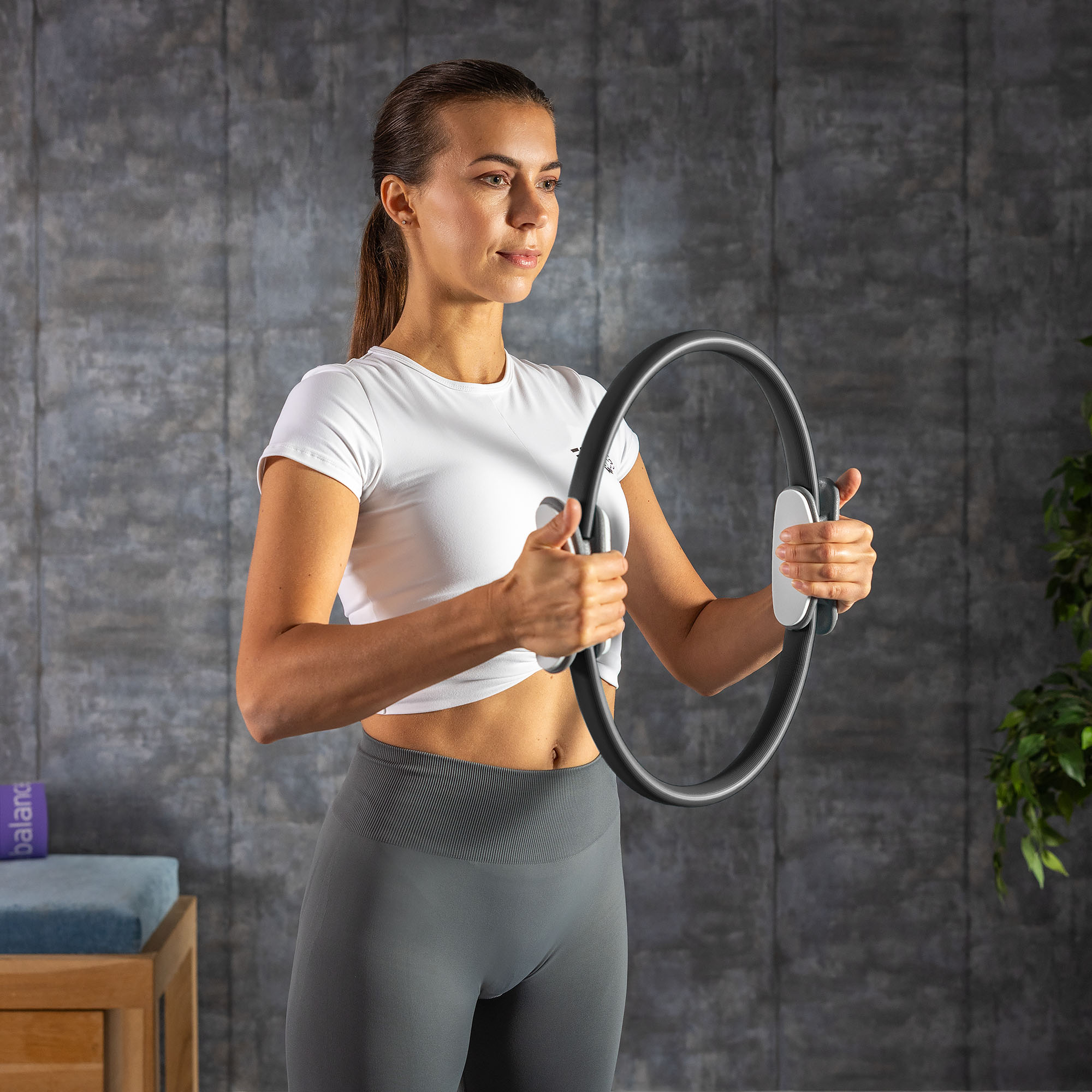 Pilates Resistance Ring Yoga Fitness Magic Circle Thigh Arm Toner 15” - Produktbild 1