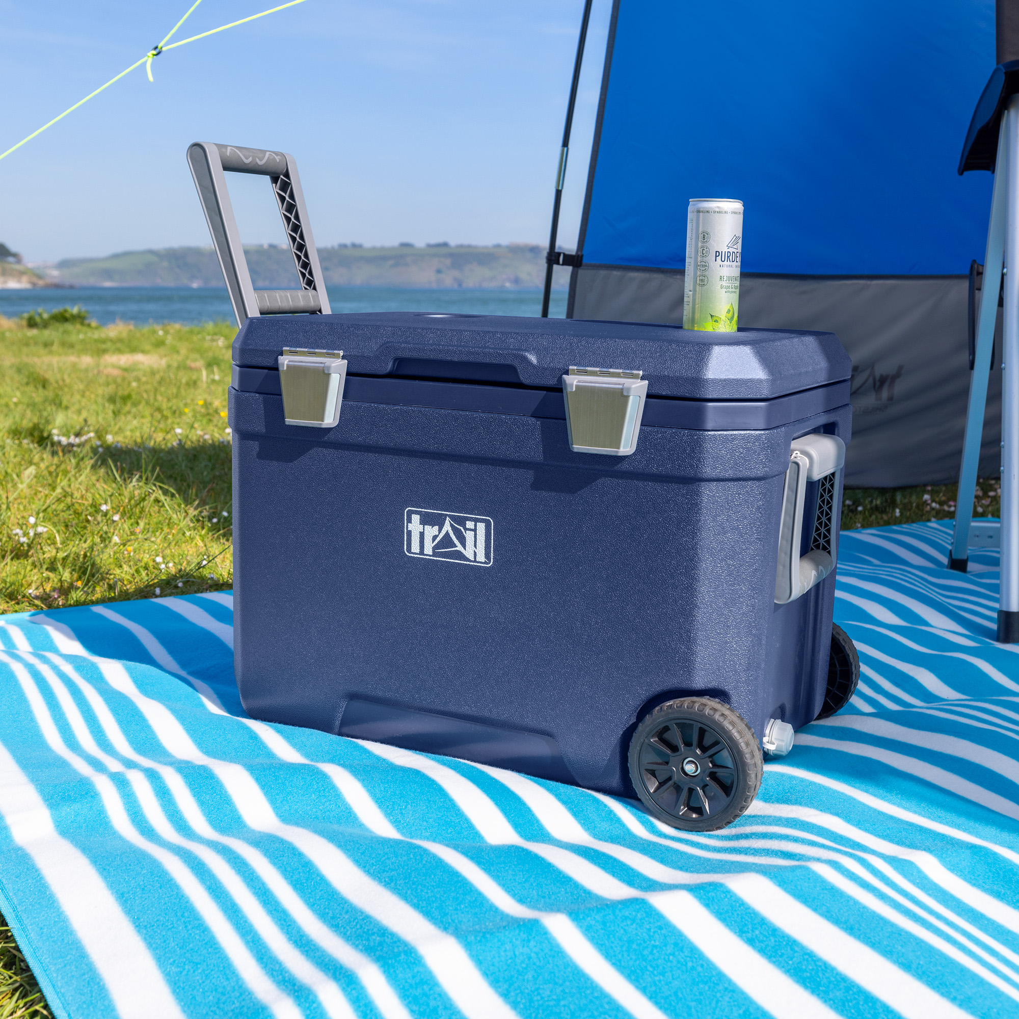 Large Cool Box on Wheels 45L Wheeled Insulated Hard Cooler Hot Cold Food Picnic - Picture 10 of 22